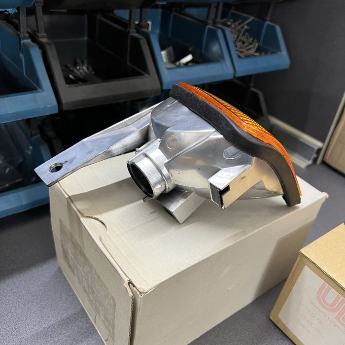 Новые поворотники bmw e34 бмв е34