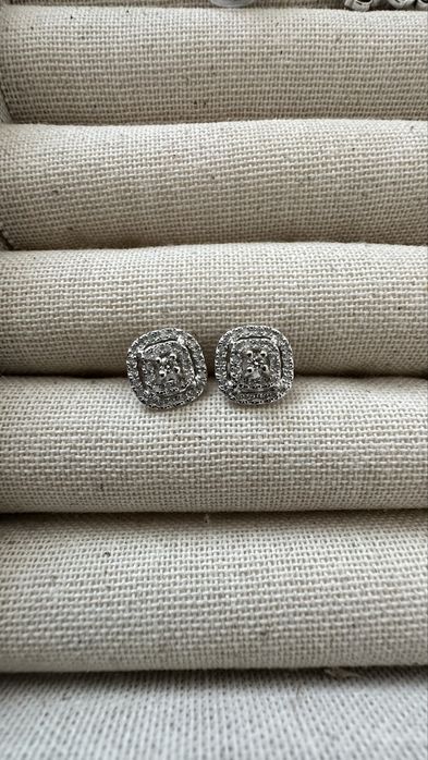 Пусеты бриллиантовые