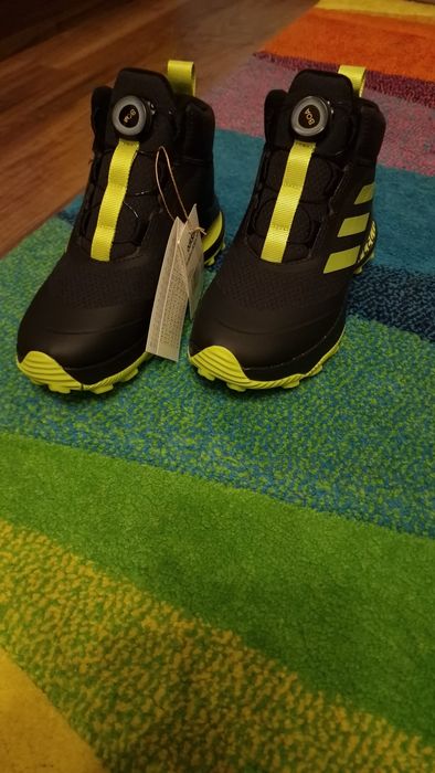 Оригинални зимни Adidas