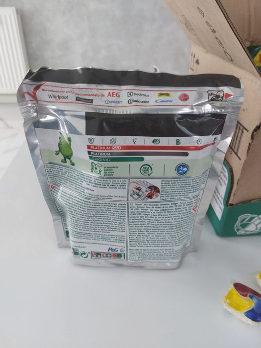 Fairy Platinum Plus 28 capsule lavastoviglie / mașină de spălat vase –