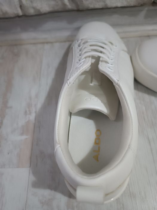 ALDO-бели сникърси.!