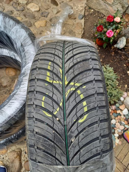 Vand 1 set cauciucuri Continental  235/50/R19 vara