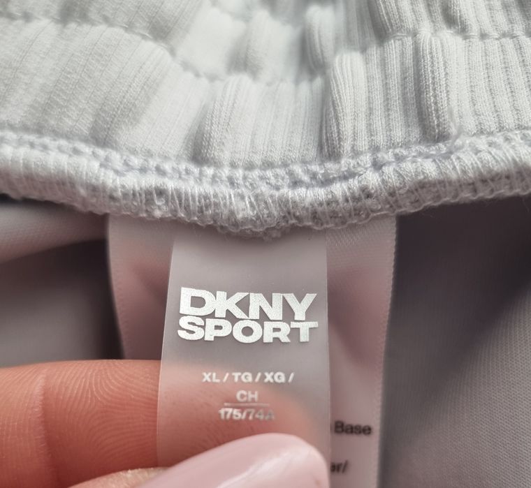 Pantaloni dama DKNY  XL