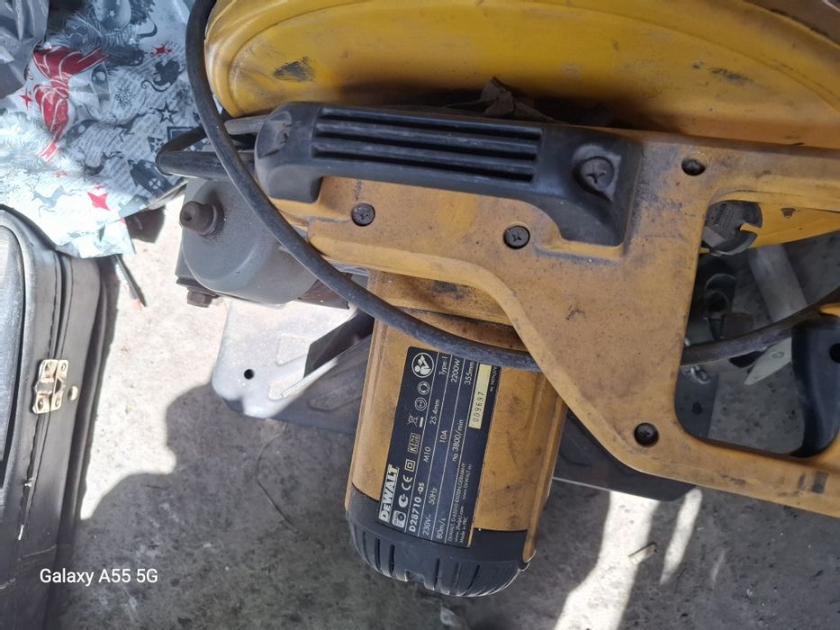 Пила монтажная Dewalt 28710