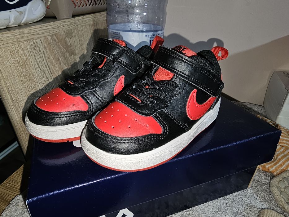 Adidasi nike marimea 22