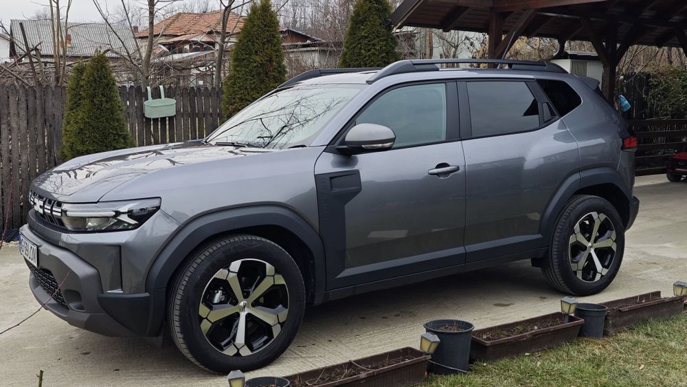 PRET:19.700  DACIA Duster 3 GPL ,2025 Journey Eco G-100 ,ca NOUĂ!