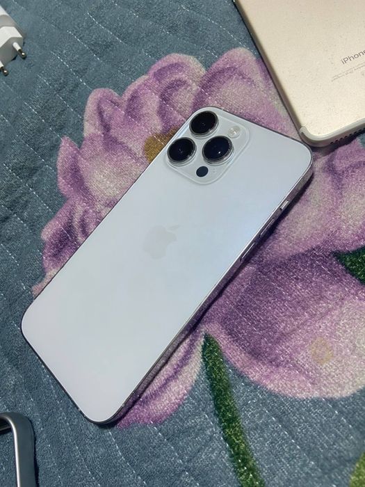 14 про мах 256 гб