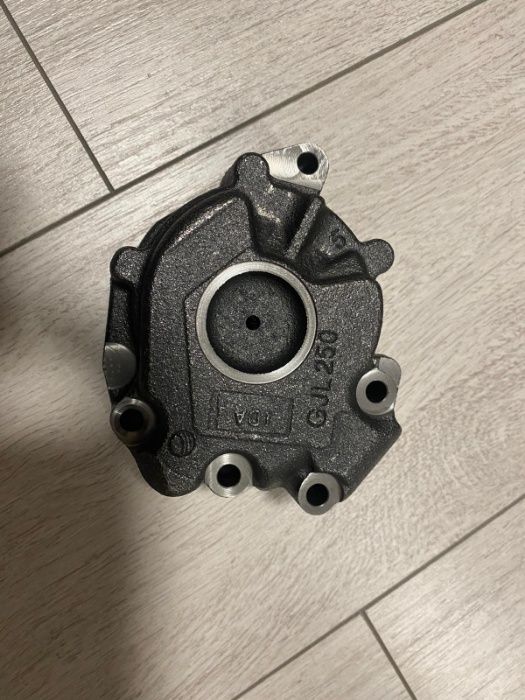 Pompa Ulei Transmisie Audi Si Volkswagen 02E 315 105 Noua