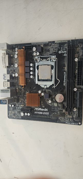 Материнская плата с процессором