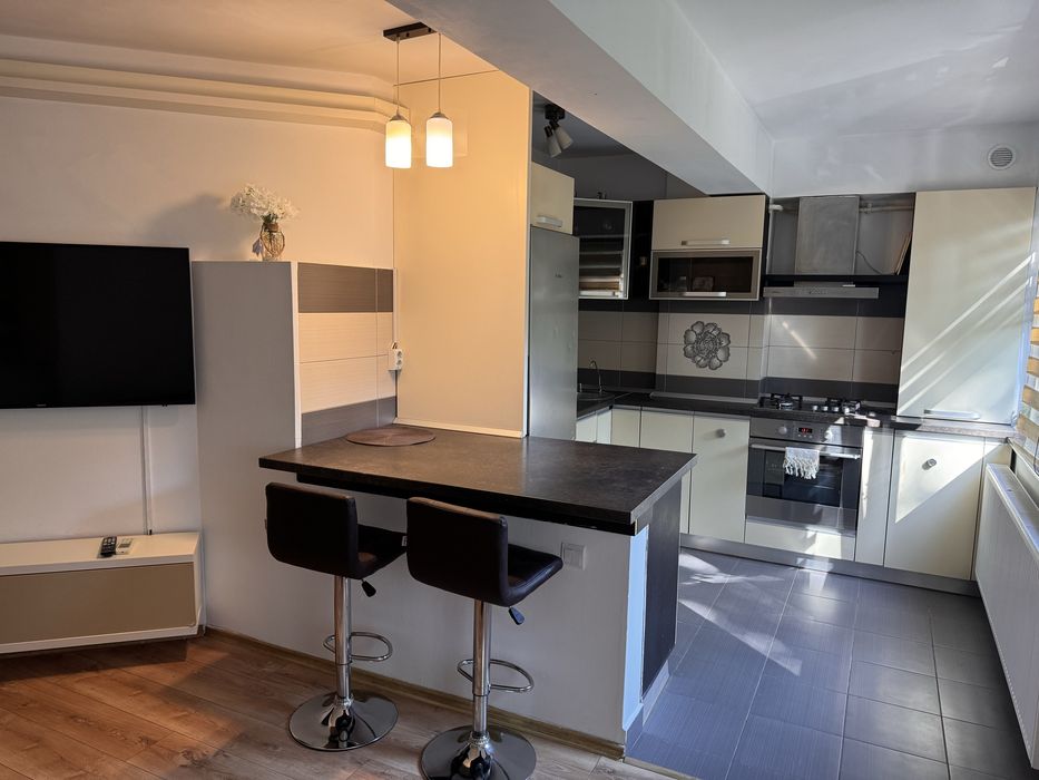 Apartament 3 camere Podu Ros bloc nou