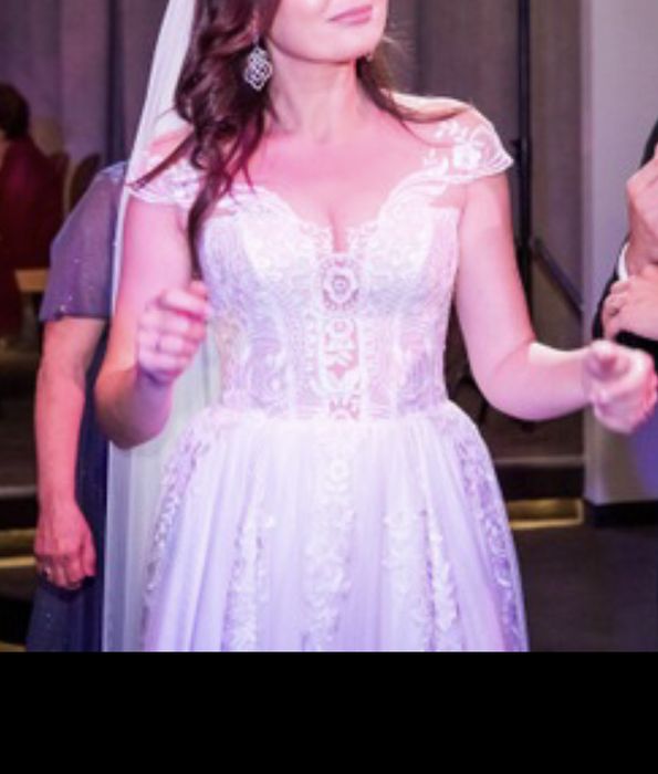 Rochie mireasa Eva Lendel model Cameron alba