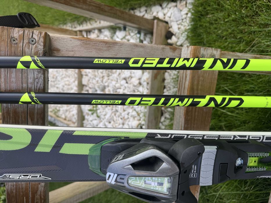 Pachet ski Fischer adult (skiuri, legaturi si bete), clapari Nordica