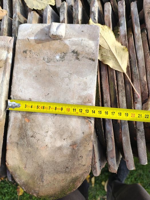 Țiglă veche, tip solzi