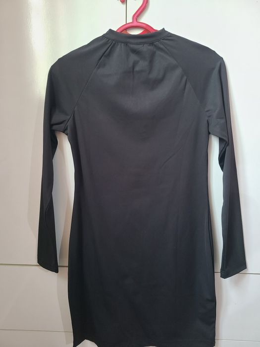 Платье короткое спартивное