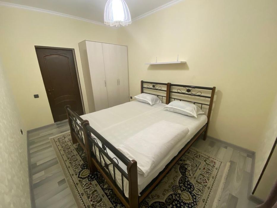 Помесячно 4 комн в центре города Шымкент