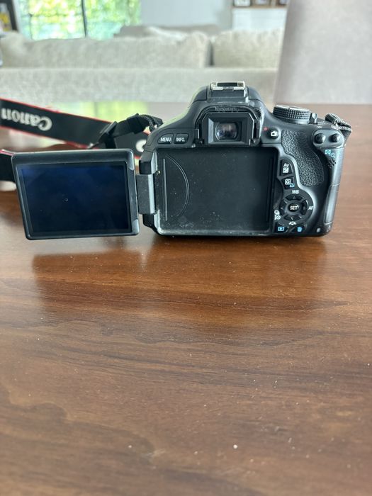 Foto Canon  EOS   600D