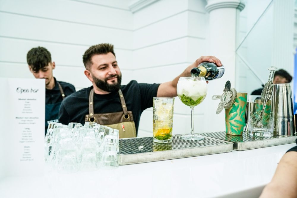 Nomad Bar & Events – Experiențe Premium pentru Evenimente de Neuitat