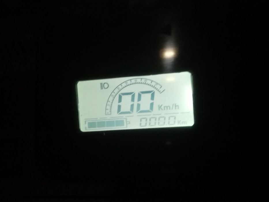 Kamchiligi yoʻq  hamma narsasi ishlashiga kafolat beraman