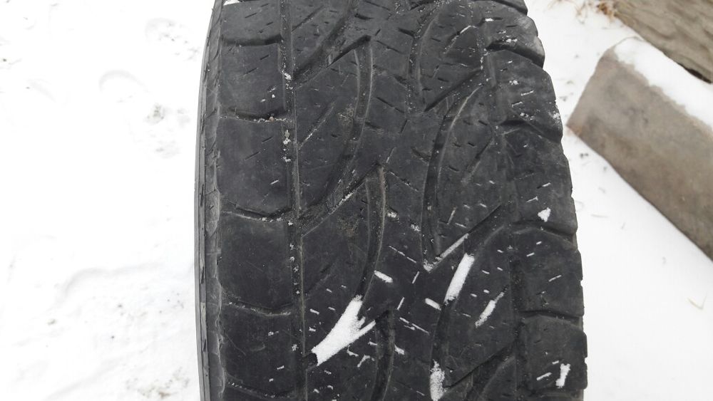 Продам  диск с резиной .