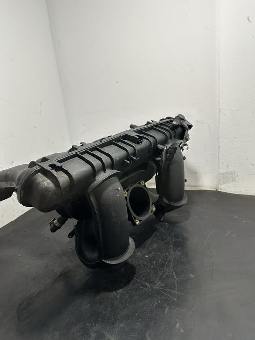 Galerie admisie BMW Seria 3 E90 E91 E92 325i 330i 3.0 benzina N53