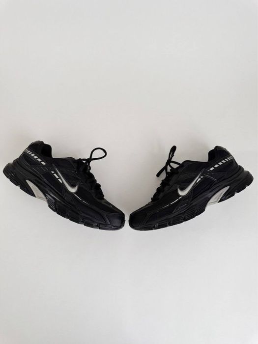 Продам кроссовки Nike не дорого
