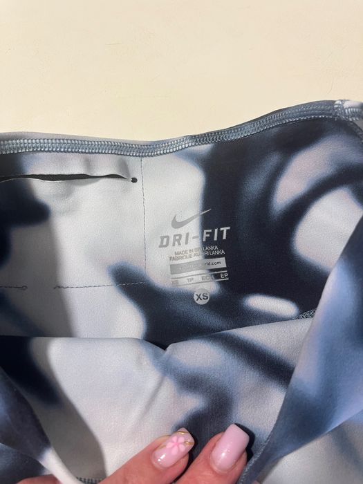 Клин NIKE - 2 броя, размер XS-S