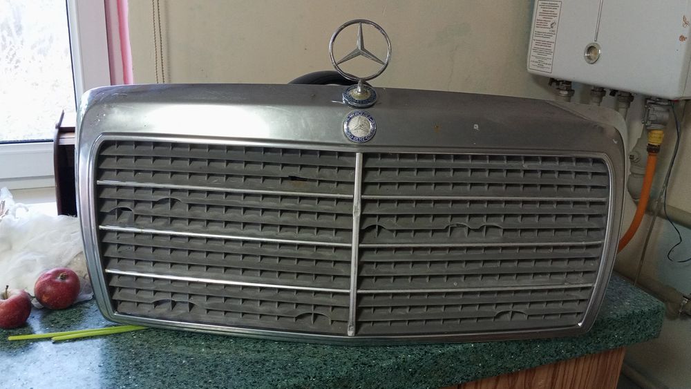 Решетка Mercedes