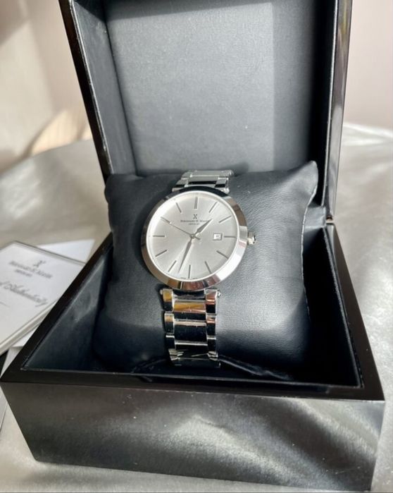 Продаються часы