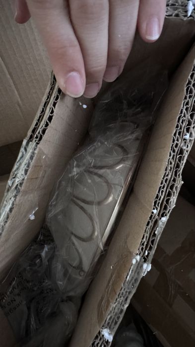 Трехъярусная большая люстра