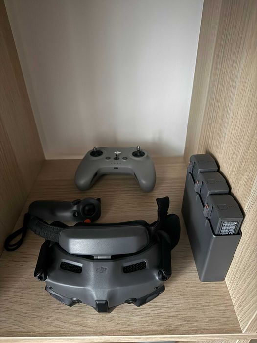 DJI Avata 2 Fly More Combo (3 baterii) + RC 3 + protectie silicon