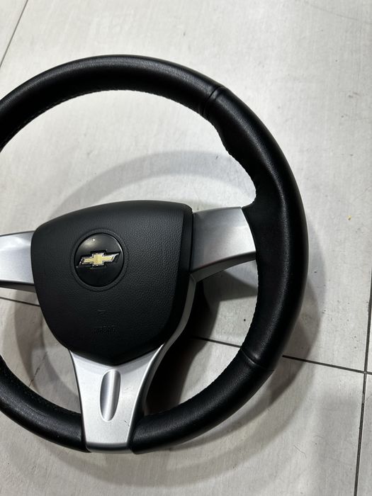 Spark elegant rul ideal holatda