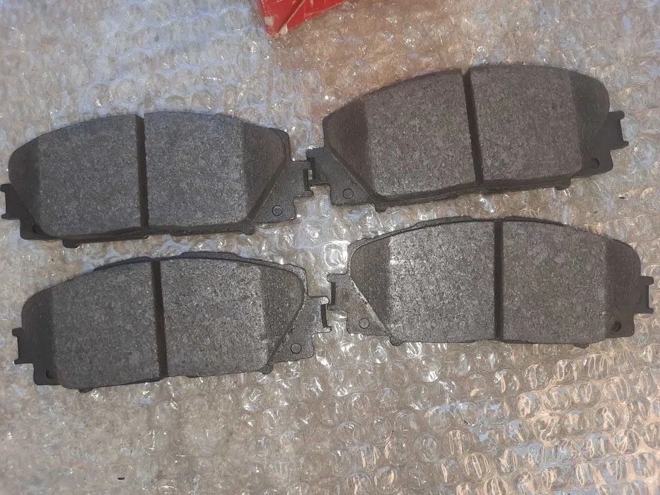 Set placate frana fata Lexus  Toyota Prius , Yaris