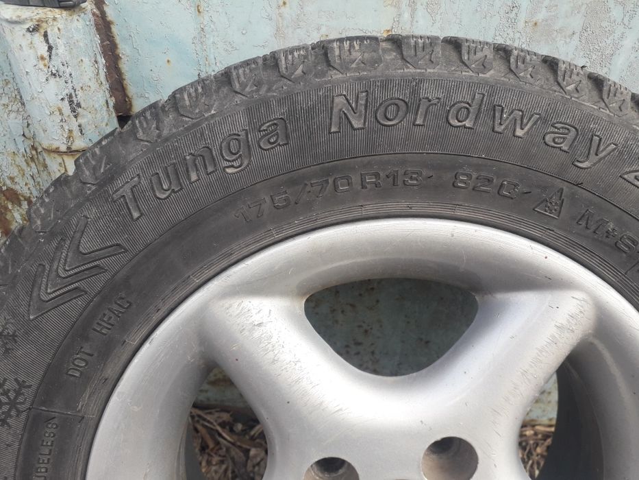 .диски на ваз(2109,08,99,14,15))