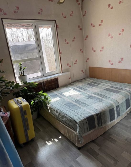 Код 892  Продам 4/4/5 ком квартиру куйлюк массив 6