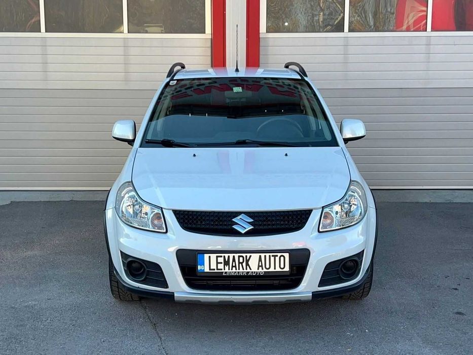 Suzuki SX4 1.6I 2014 година