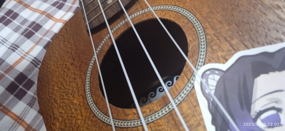 ‼️  укулеле цвет дерево ‼️СРОЧНО