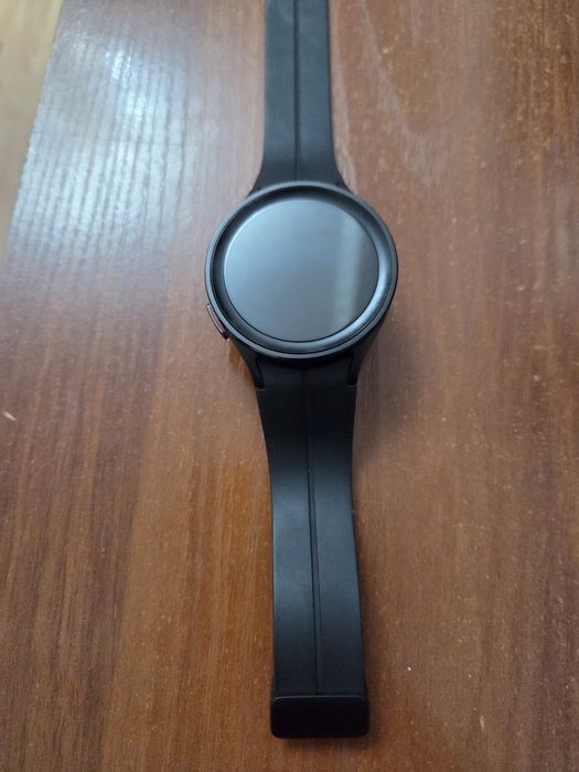 Продаётся смарт часы Samsung