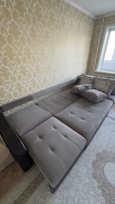 Диван раскладной, 3 метра