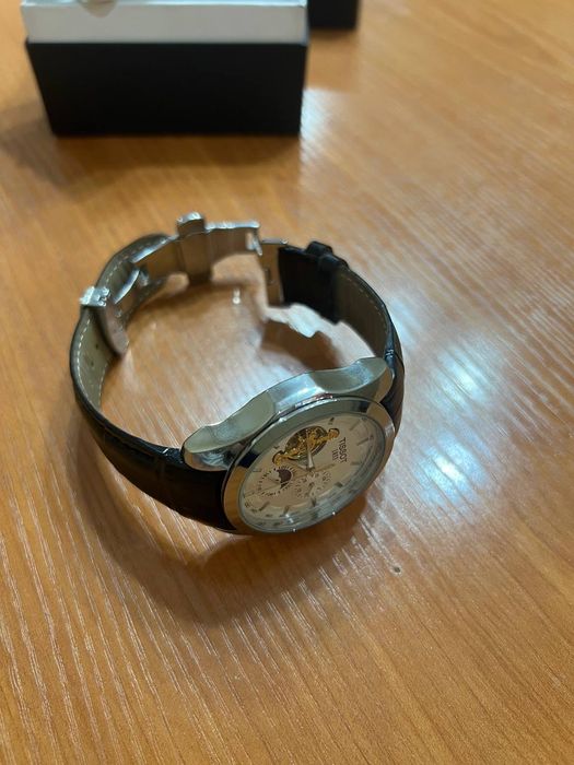Tissot 1853 Automatic Elegant – Klassik Babochkali Mexanik soat.
Soat