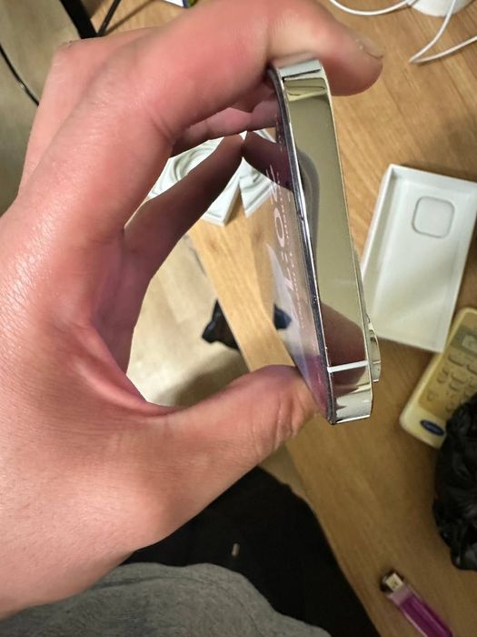 IPhone 14 pro sotiladi