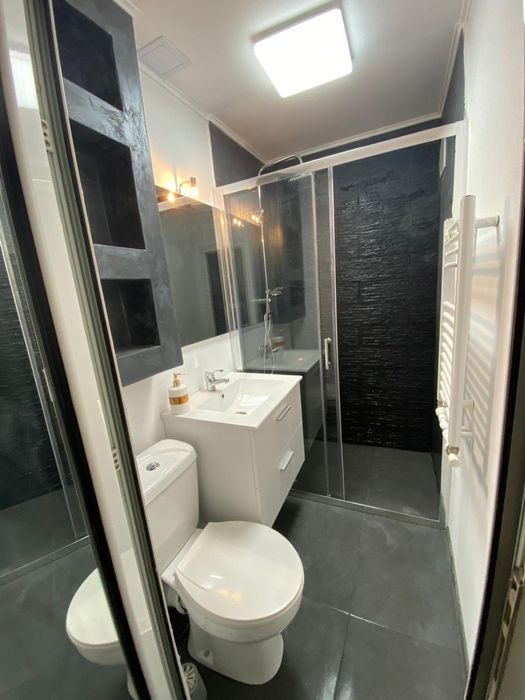 Inchiriez apartament 2 camere