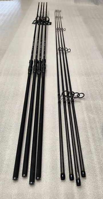 SET 4 Lansete FL VIPER 3.90m 3.5 LBS 2 tronsoane + 4 Mulinete JS10000