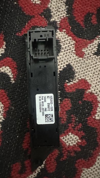 Волан с airbag, километраж, панел с бутони за режими от bmw f20