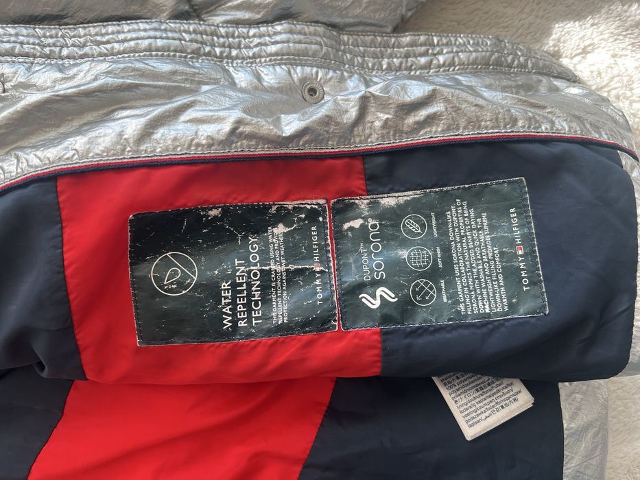 Tommy Hilfiger зимно яке 140см