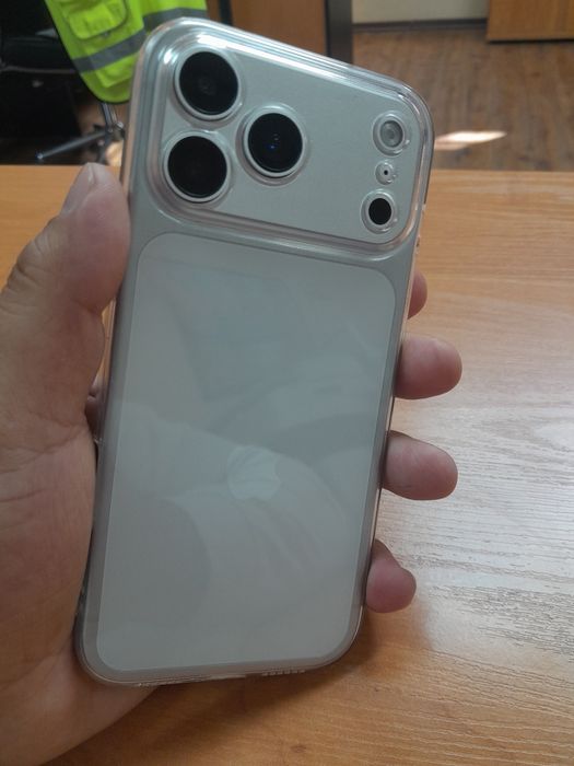 Iphone 17 pro max lux dubay