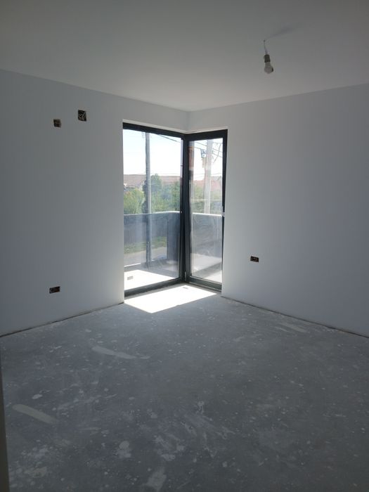Casa noua, toate utilitatile, Platou Prundu-Targ