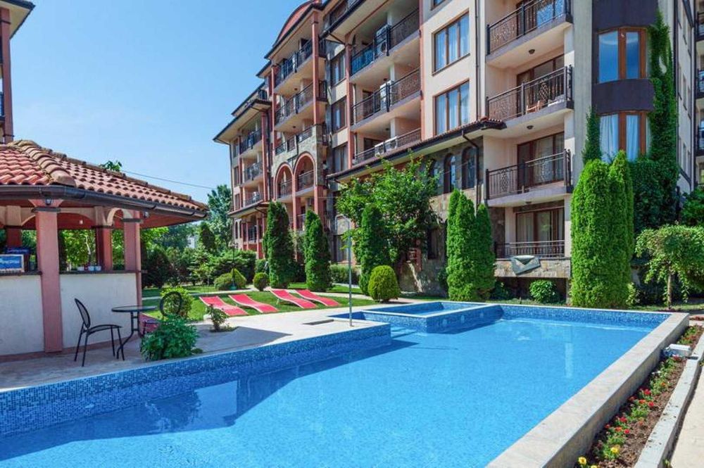 Продава се Едностаен апартамент в Несебър - 49 кв.м за 1021 €/кв.м - Снимка #20