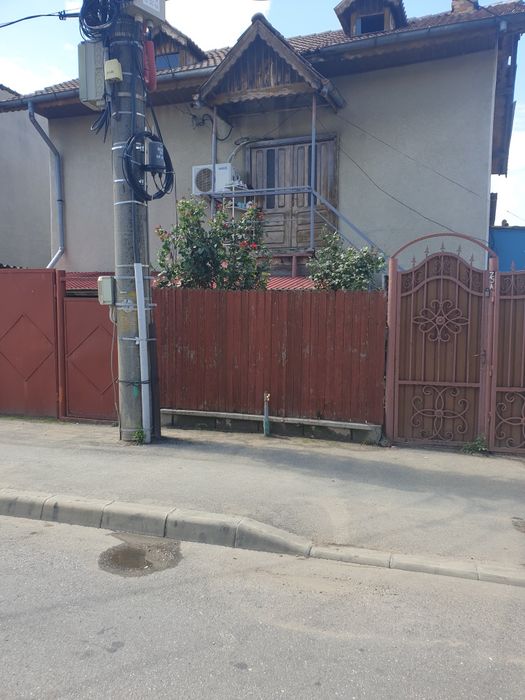 Vind apartament 2 camere (duplex etaj 1)