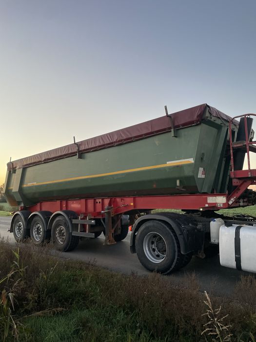 Semiremorca schwarzmuller basculabila/ bena piatra