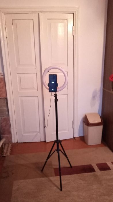 Продам лампу для сьемок